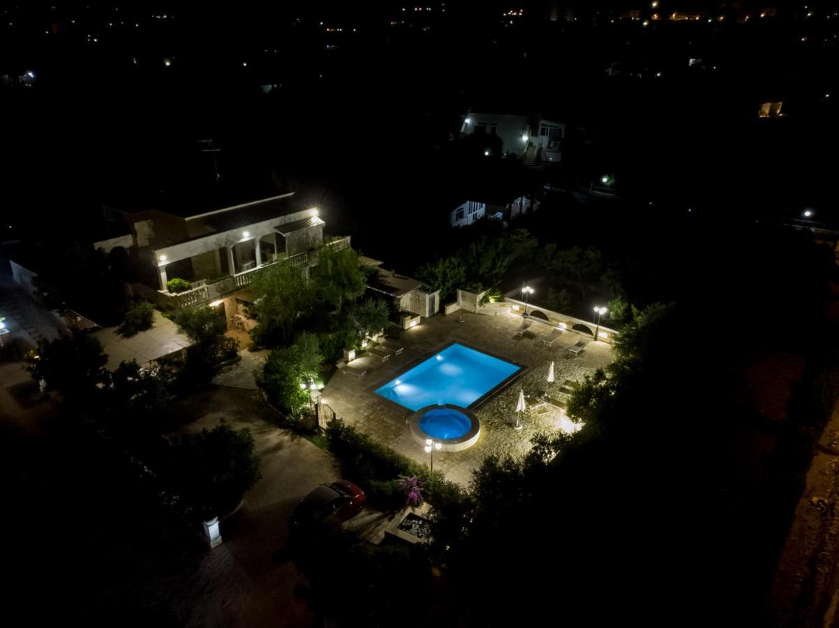 Appartamento Gardenia In Villa Mariella Ostuni Exterior photo