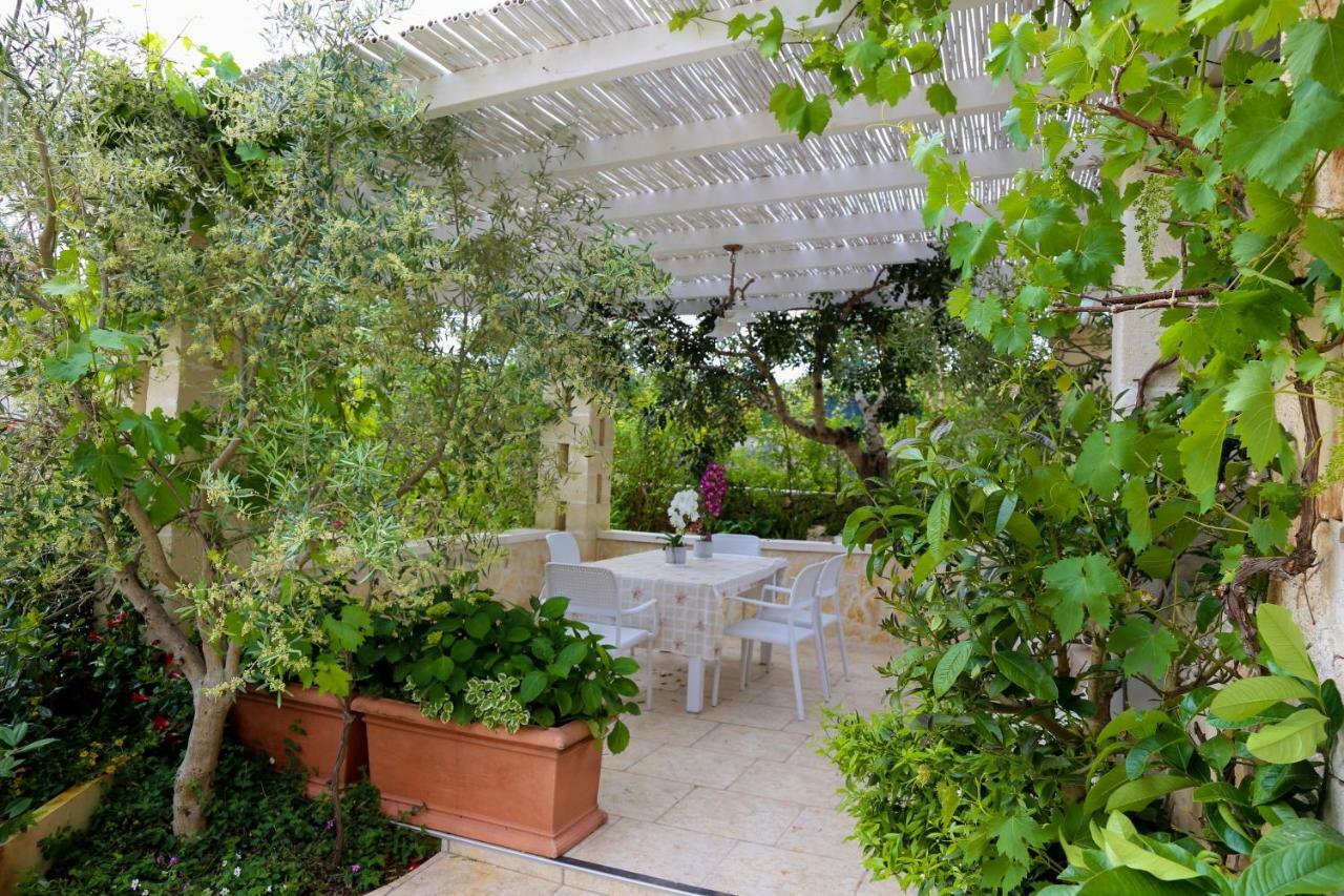 Appartamento Gardenia In Villa Mariella Ostuni Exterior photo